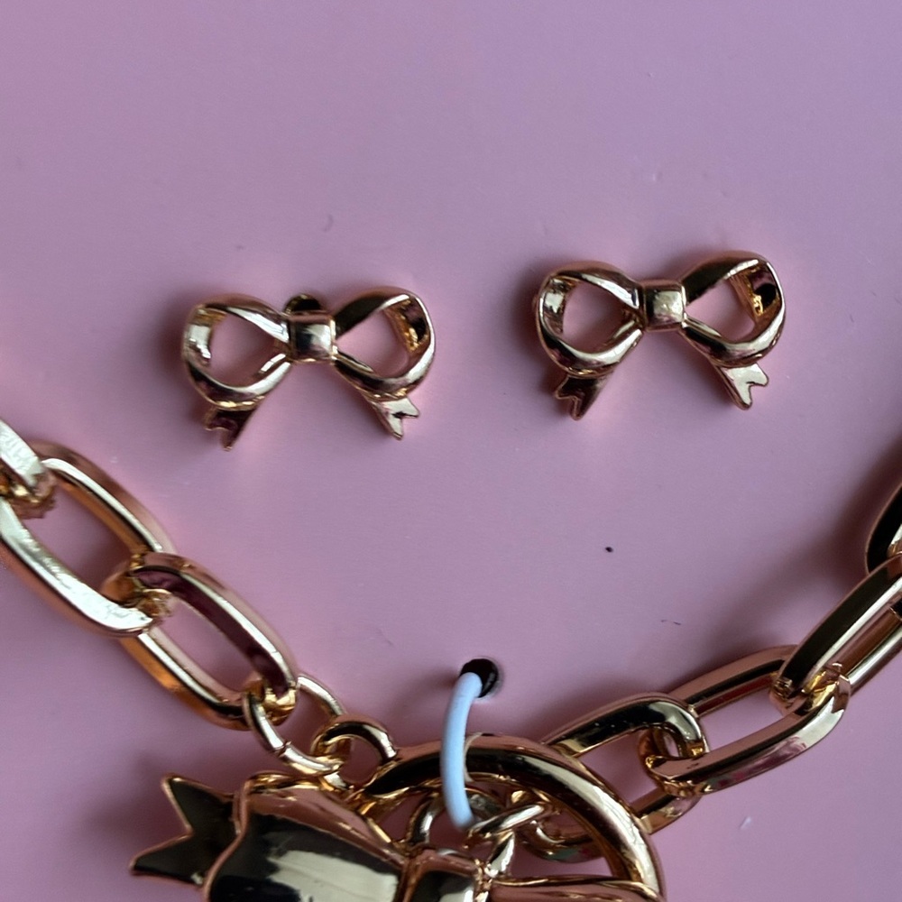 Juicy Couture Gold Heart Necklace with Bow Accents - Picture 6 of 11
